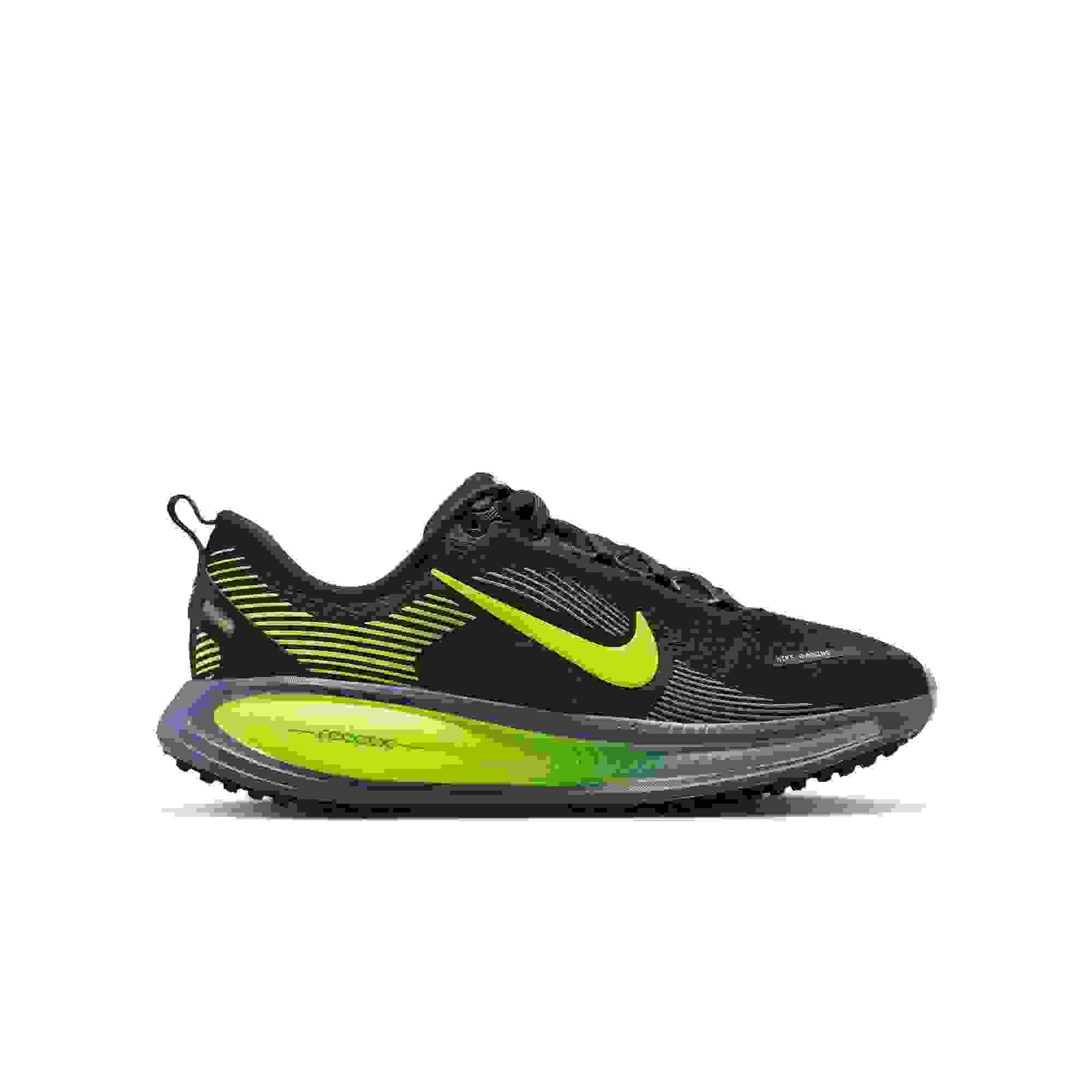 VOMERO 18 BLACK/GREEN GS
